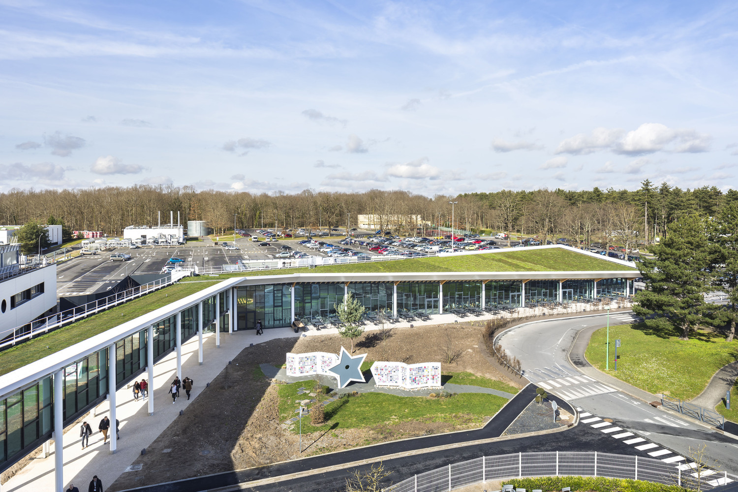 'Restaurant d’une usine de production Christian Dior Cecobois 
