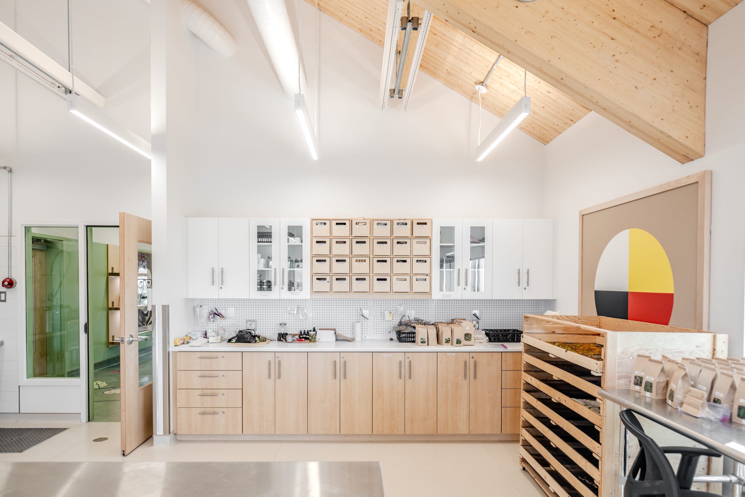 'Pavillon Eshikatiut Tshukuminu Innu-Natukuna Cecobois 